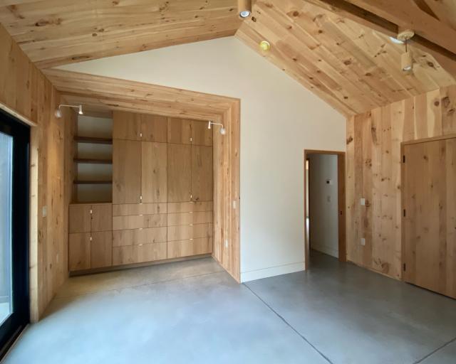 Master Bedroom Built-In Wardrobe